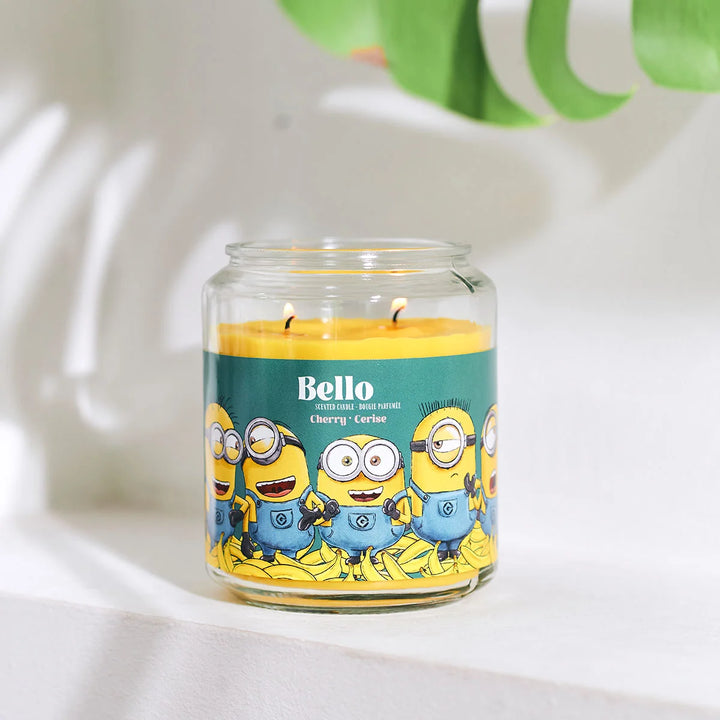Scented Candle Minions Bello in glass jar with two cotton wicks and yellow wax